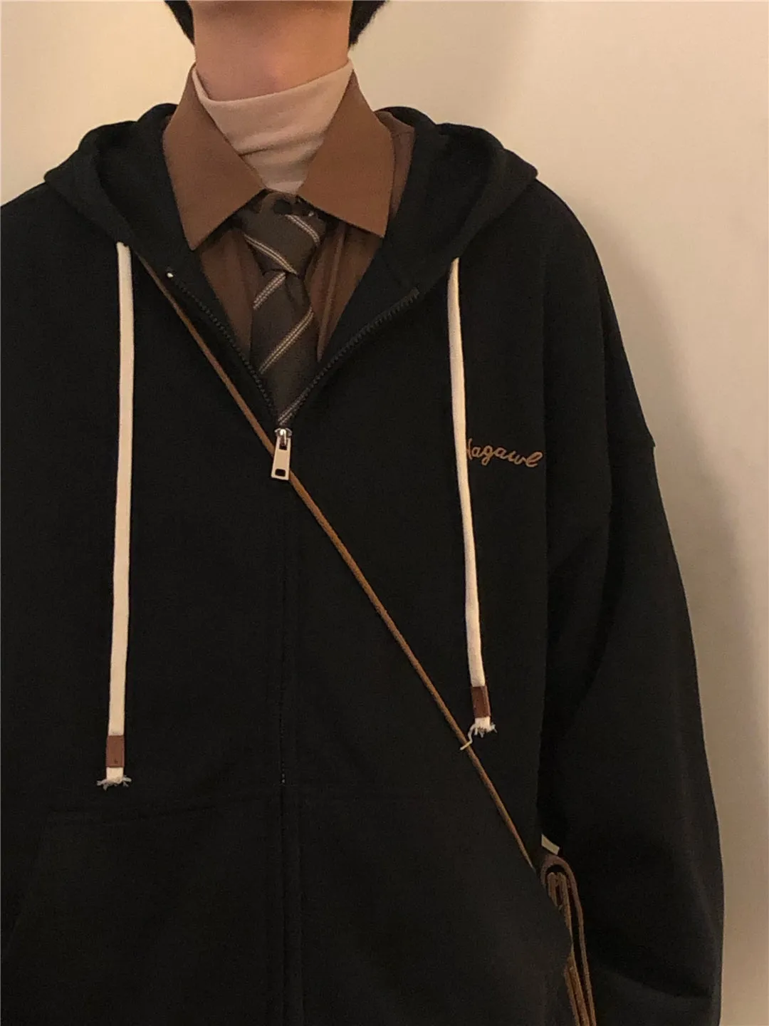 Nagawl Essential Retro Zip-up Hoodie